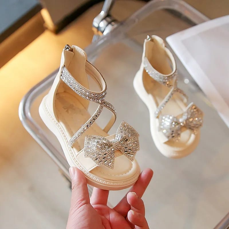 Shoe