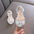 Shoe for baby girls