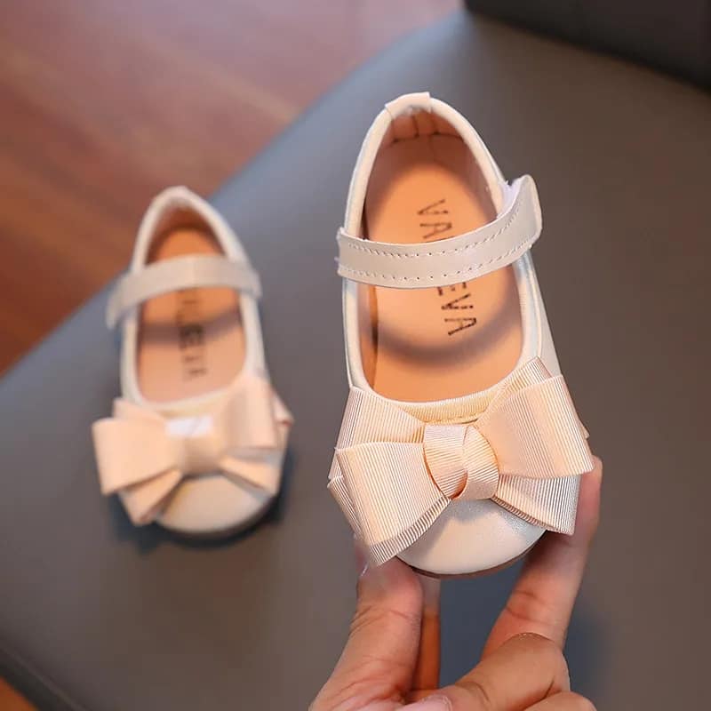 Shoe for baby Girl