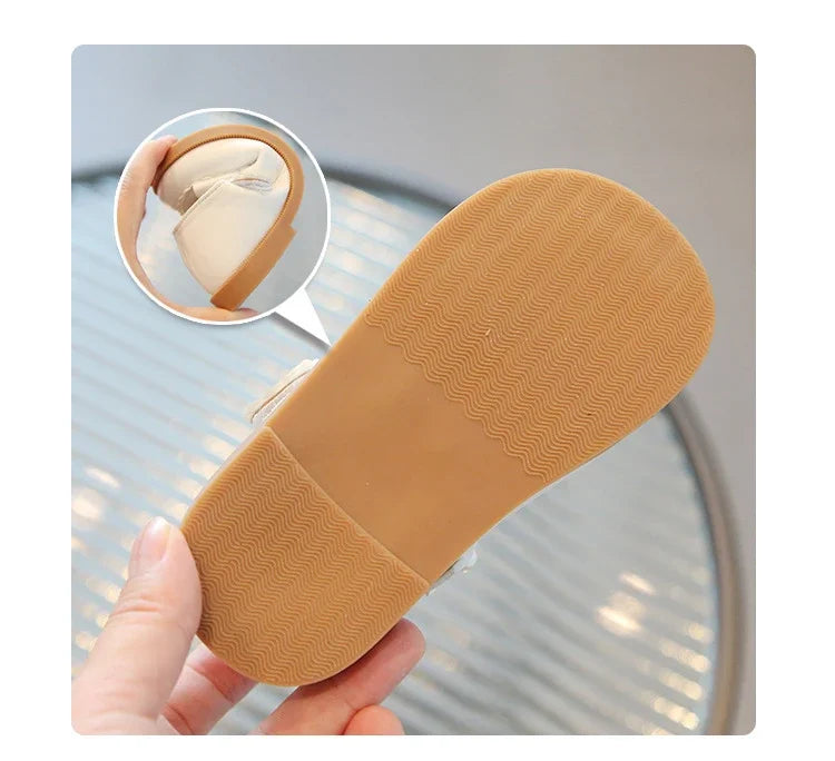 Shoe for baby Girl