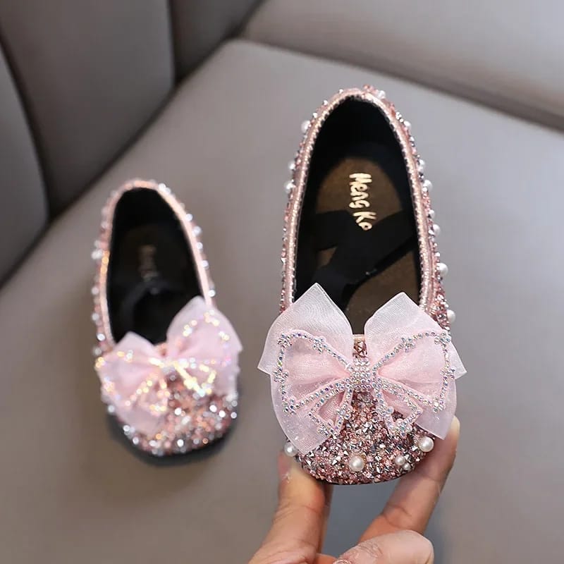 Shoe