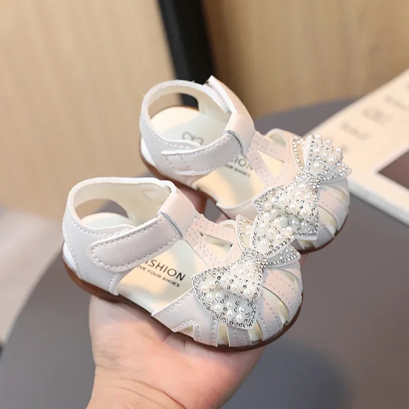 Shoe